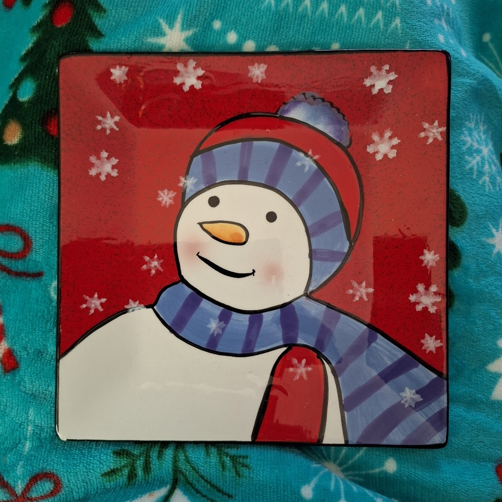 Oneida Snowman Plate with Red and Blue Accents